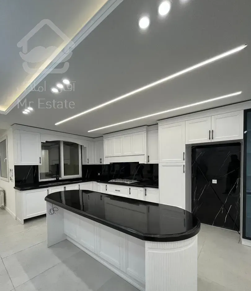 فروش آپارتمان ۱۵۵ متری ۳ خوابه در آجودانیه