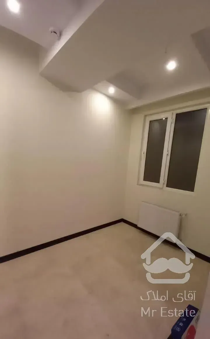 آپارتمان ۹۳ متری دو خواب فول