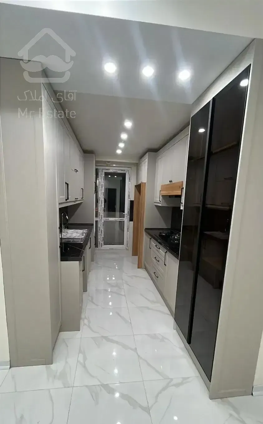 55 متر* با آسانسور* کلید نخورده * آذربایجان جمهوری