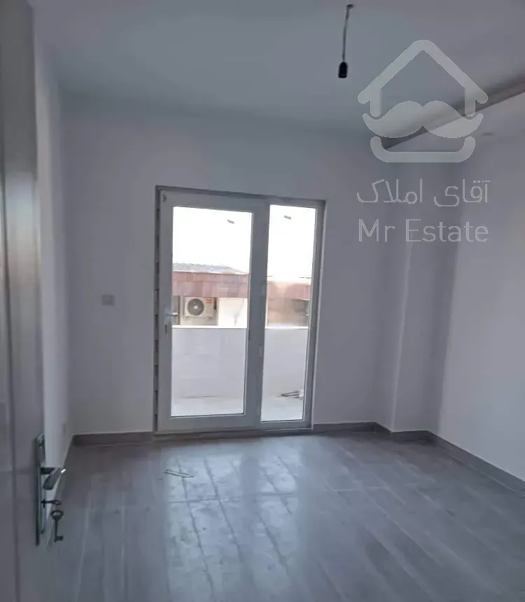 بلوارکریمی واحد۱۴۰متری دوخوابه تک واحدی شیک وتمیز