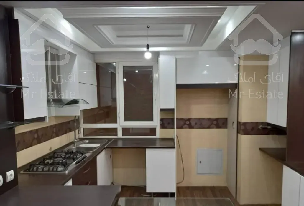 شهرک لاله ۸۰متر با ۲ پارکینگ