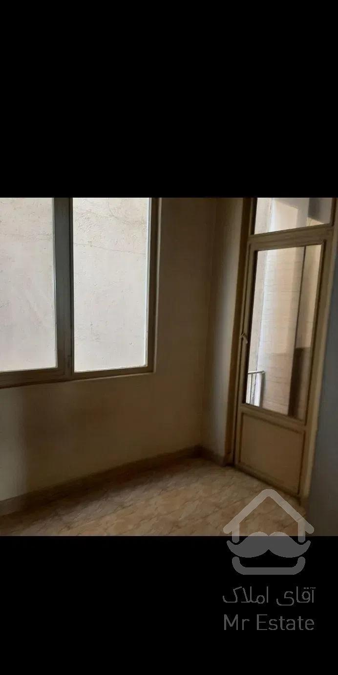 ۵۱ متر آپارتمان مترو دانشگاه شریف