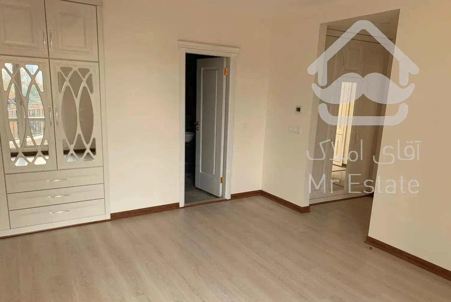 ۱۰۰ متر ۲ خواب