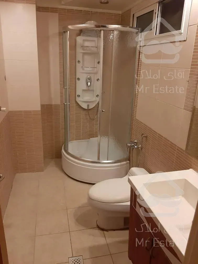 اجاره و رهن آپارتمان فرشته 210  متر شیک