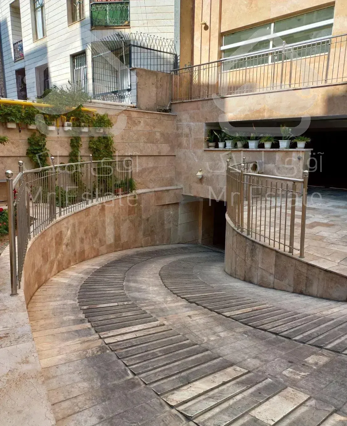 آپارتمان ۷۵ متری دو خواب فول