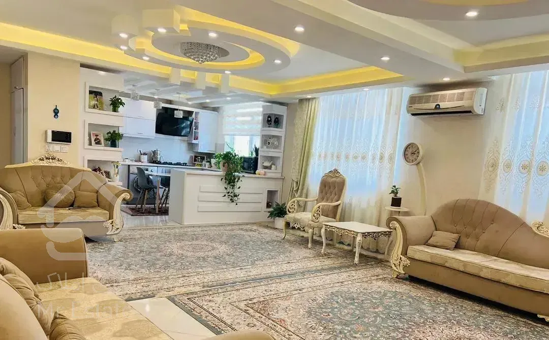 ۱۰۵متری معلم،سرگل/پارکینگ اختصاصی/۴سال ساخت