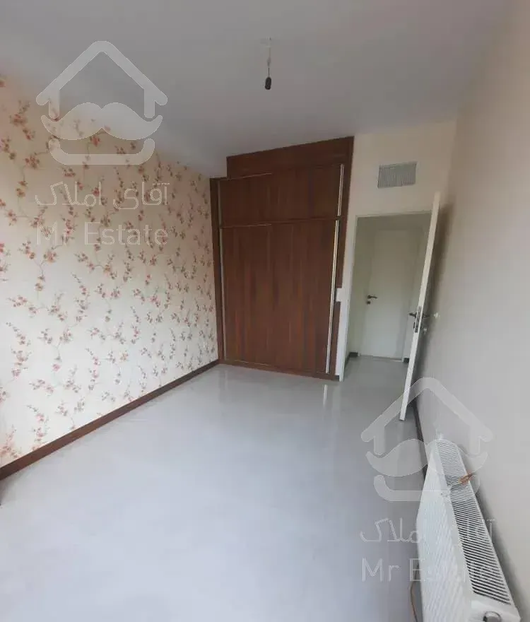 120متر دو خواب /دوکله نور/تاپ لوکیشن/سازمان