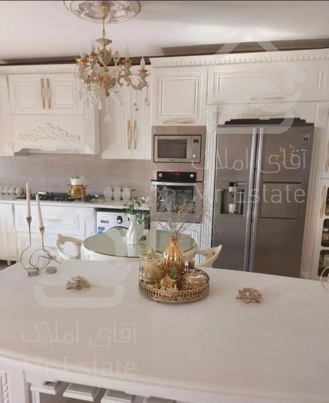 آپارتمان ۱۶۸ متری /تهران زیر پای شما/