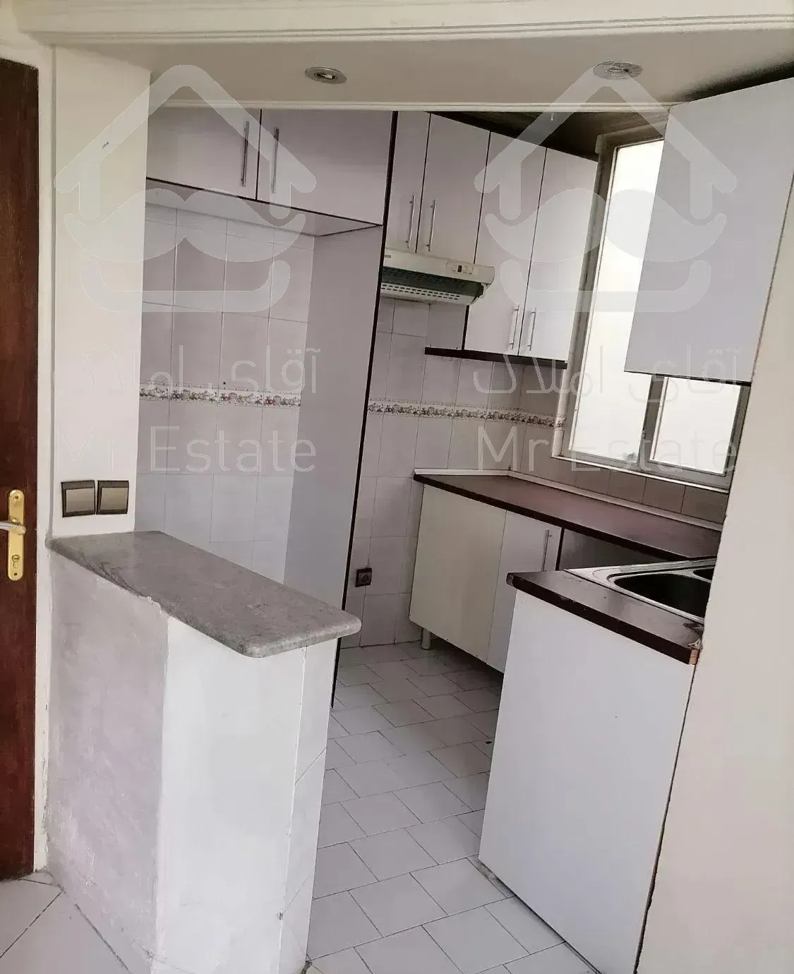 61متری سالن پرده خور خ خدابنده