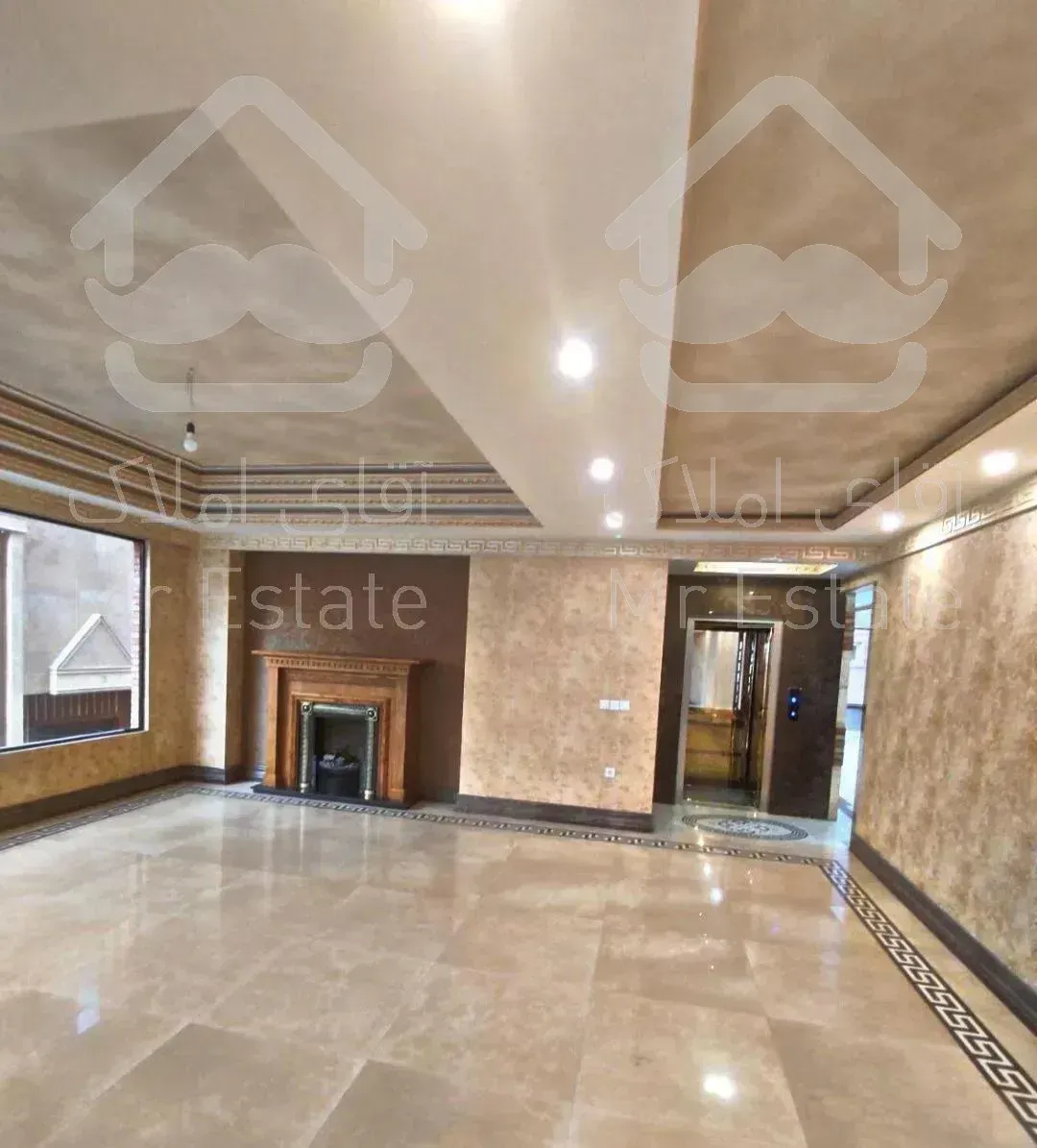 ۱۴۷متر افتخاری/نوساز/روف گاردن