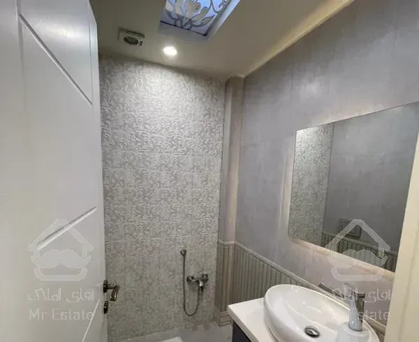 ۱۹۰ متر ۳ خواب/کلید نخورده/شهران