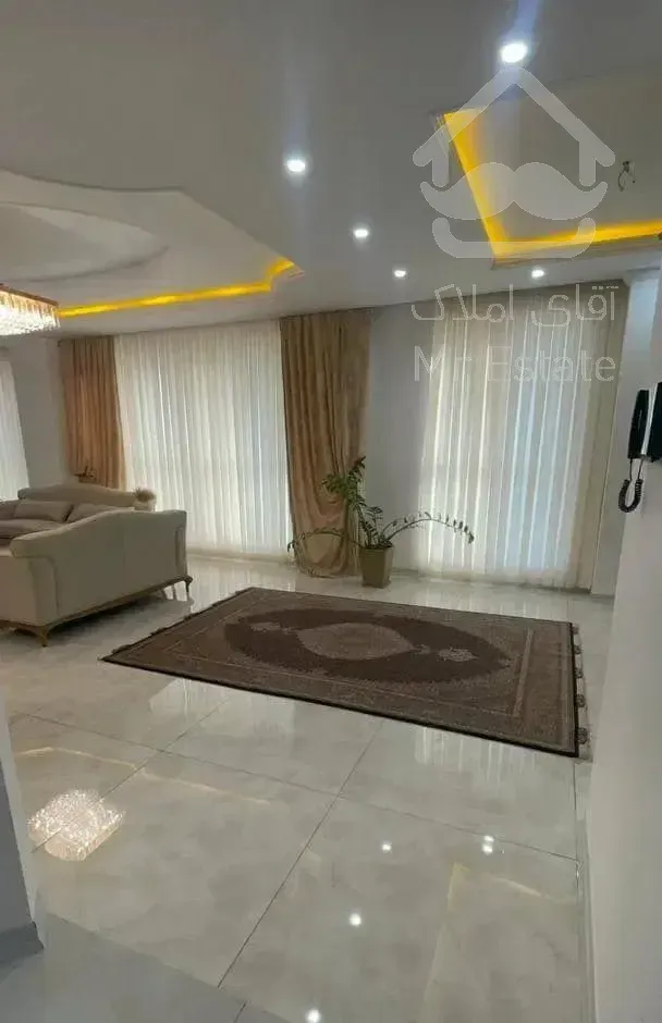ولنجک ۲۴۶ متر ۳ خواب ۲ پارکینگ سندی