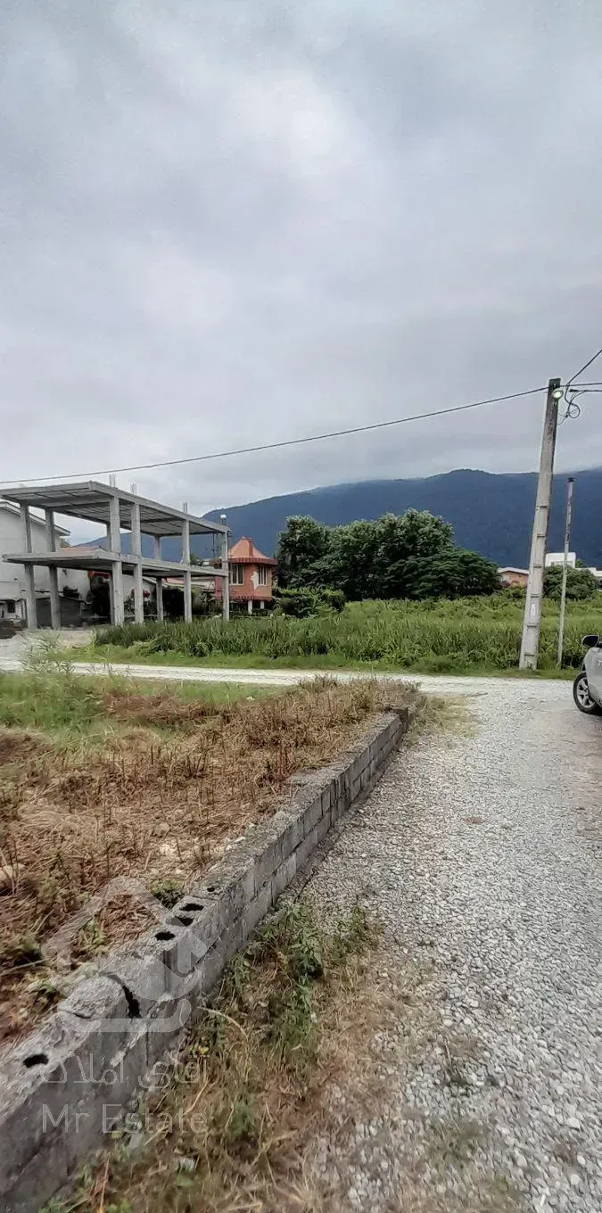 فروش ویلا داخل مجموعه با نگهبانی