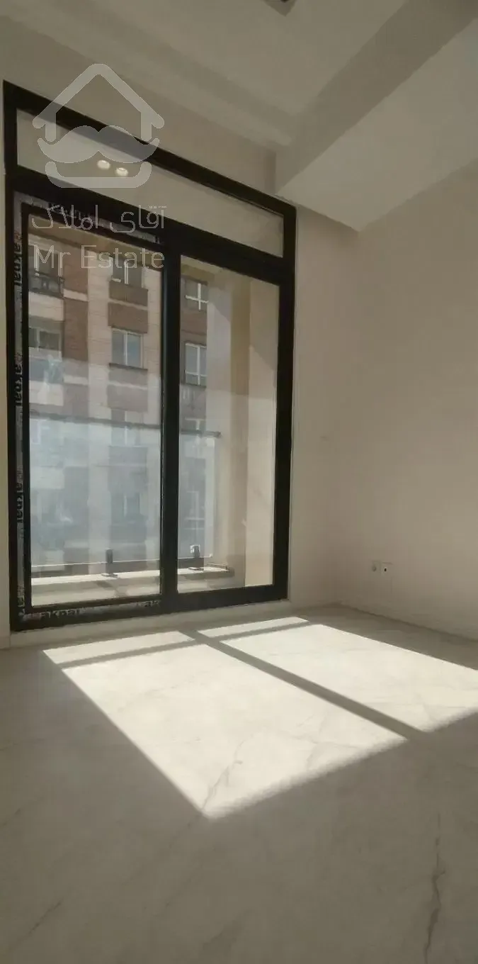 آپارتمان 130متر پاتریس.نوساز تک واحدی