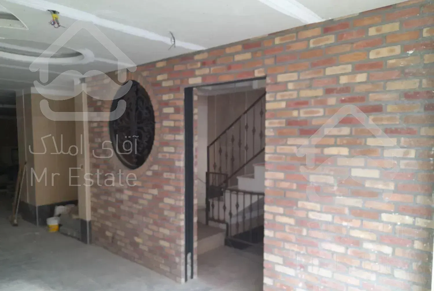 آپارتمان ۱۳۰ متری، هوافضا، بومهن