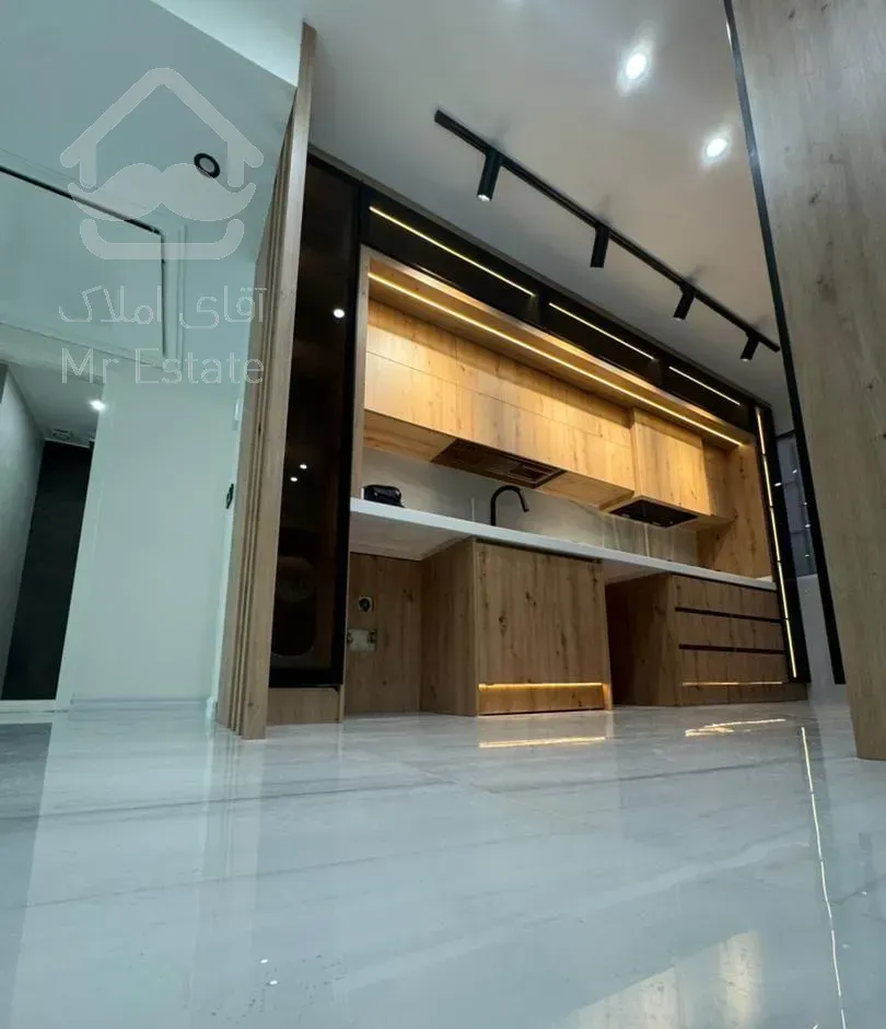 سعادت آباد کاج ۱۴۵متر ۲پارکینگ تک واحدی لوکس