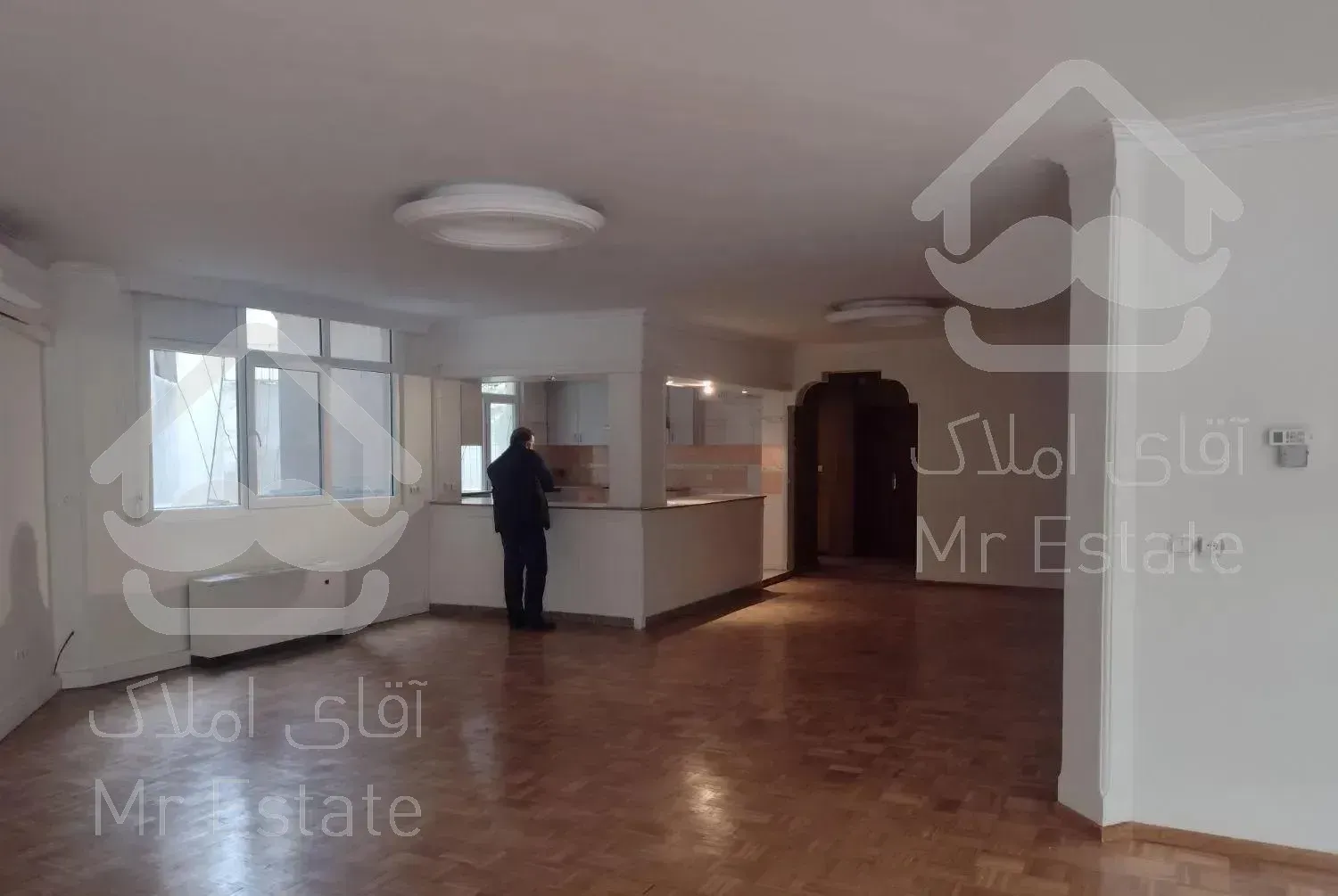 ۲۰۰ متر آپارتمان مسکونی ونک