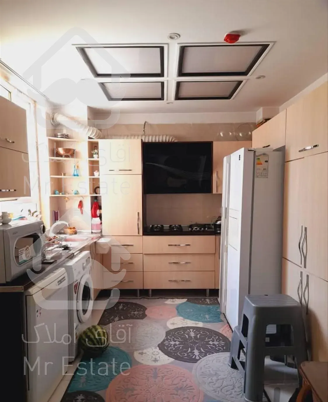 66متر فول امکانات انقلاب فخررازی