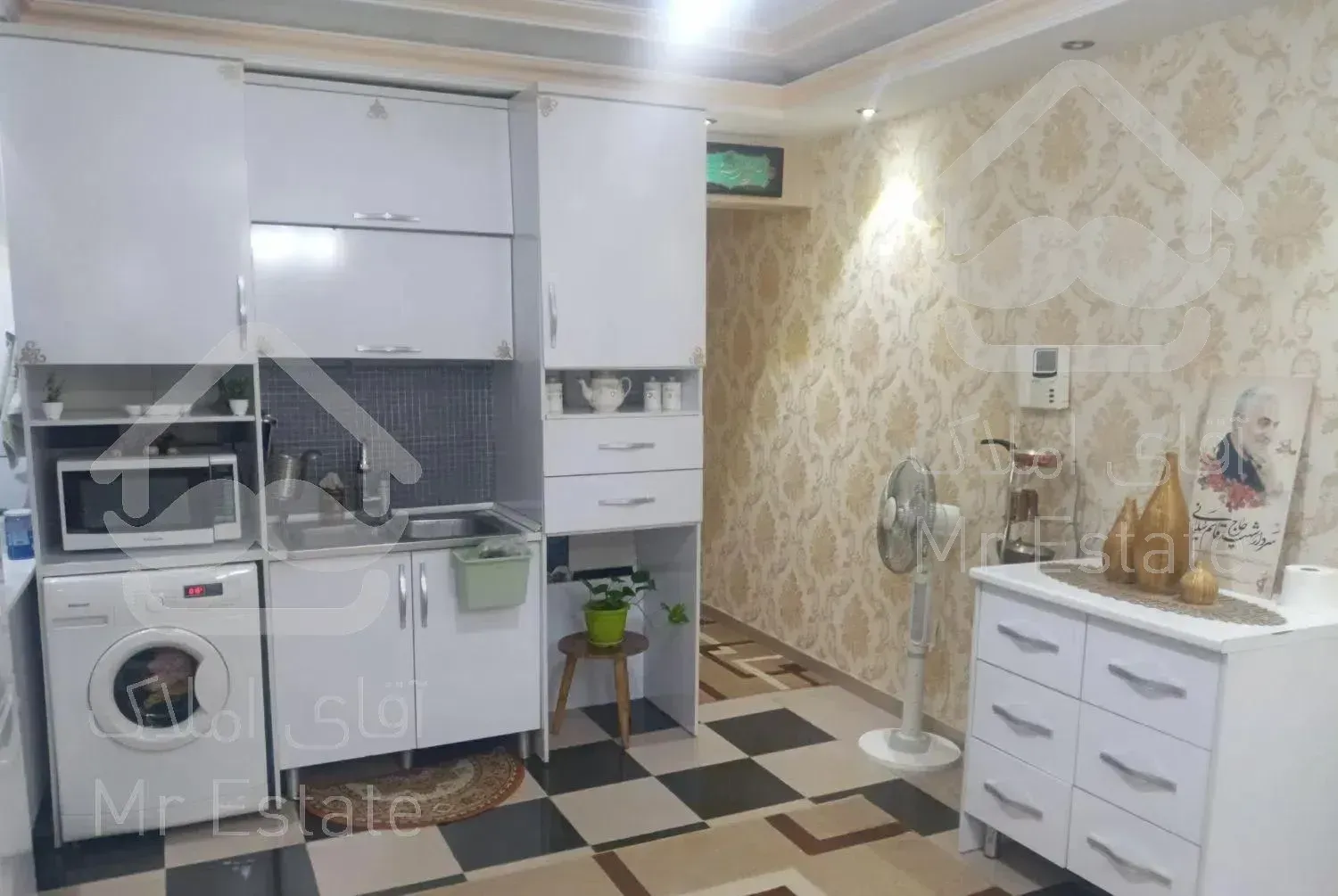 آپارتمان نقلی خوش نقشه، طبقه همکف