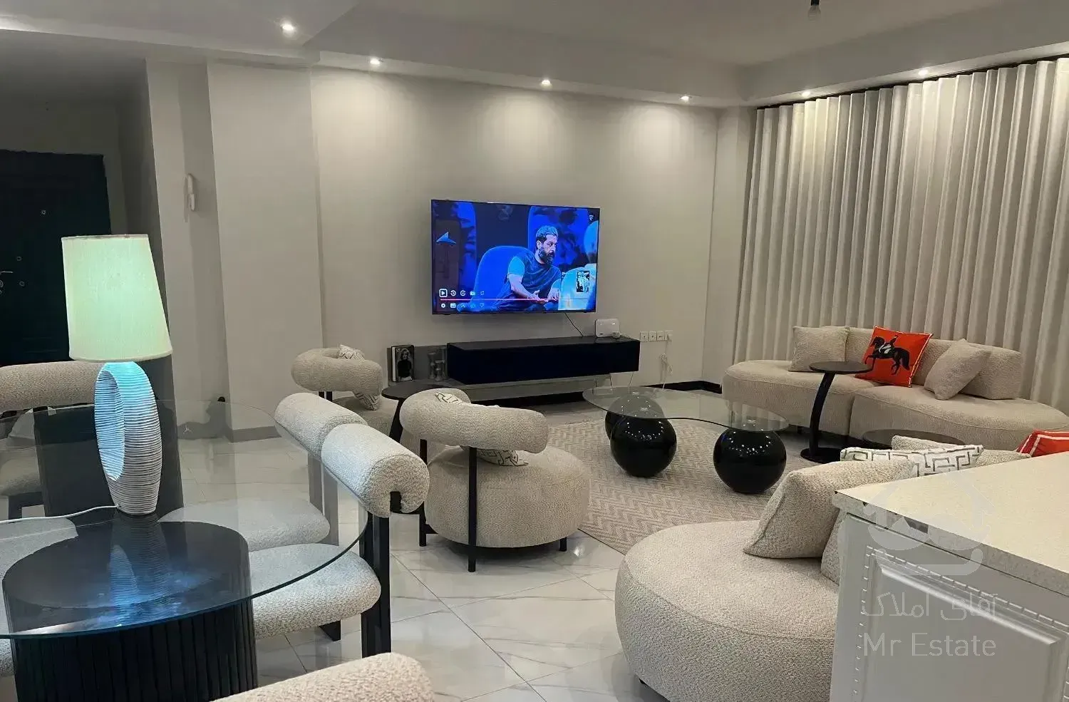 ۸۷ و  ۸۵ متر دو خواب فول استادمعین