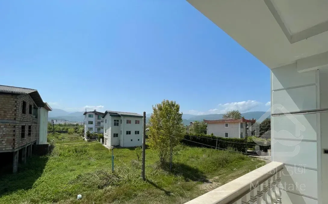 فروش آپارتمان ۹۵ متری شهرکی آرامش کامل و چشم انداز