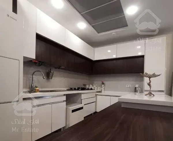 ۱۵۷ متر ایزدیار