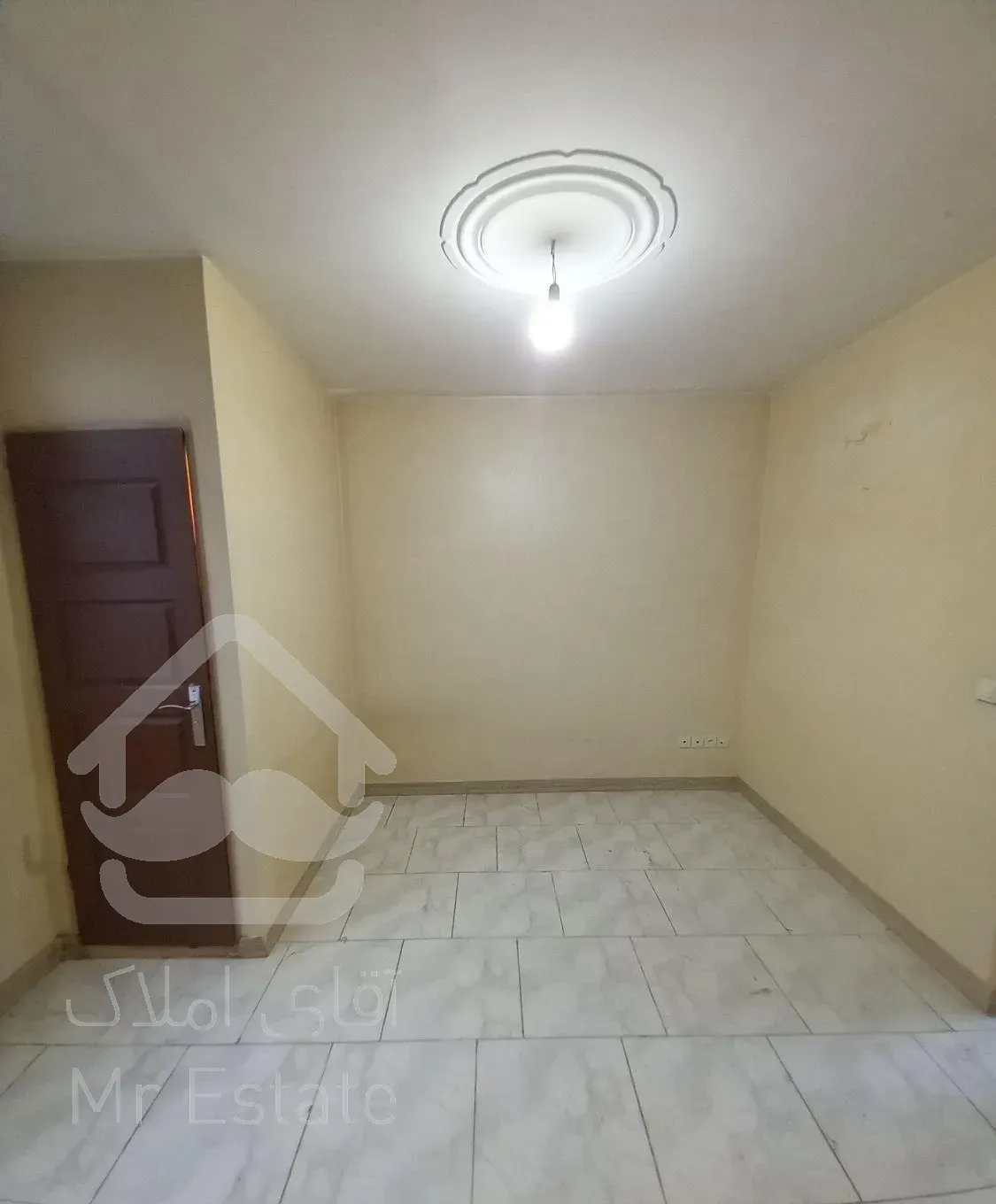 ۳۷ متر/سالن نورگیر/خوش نقشه/خوش مالک اشتر