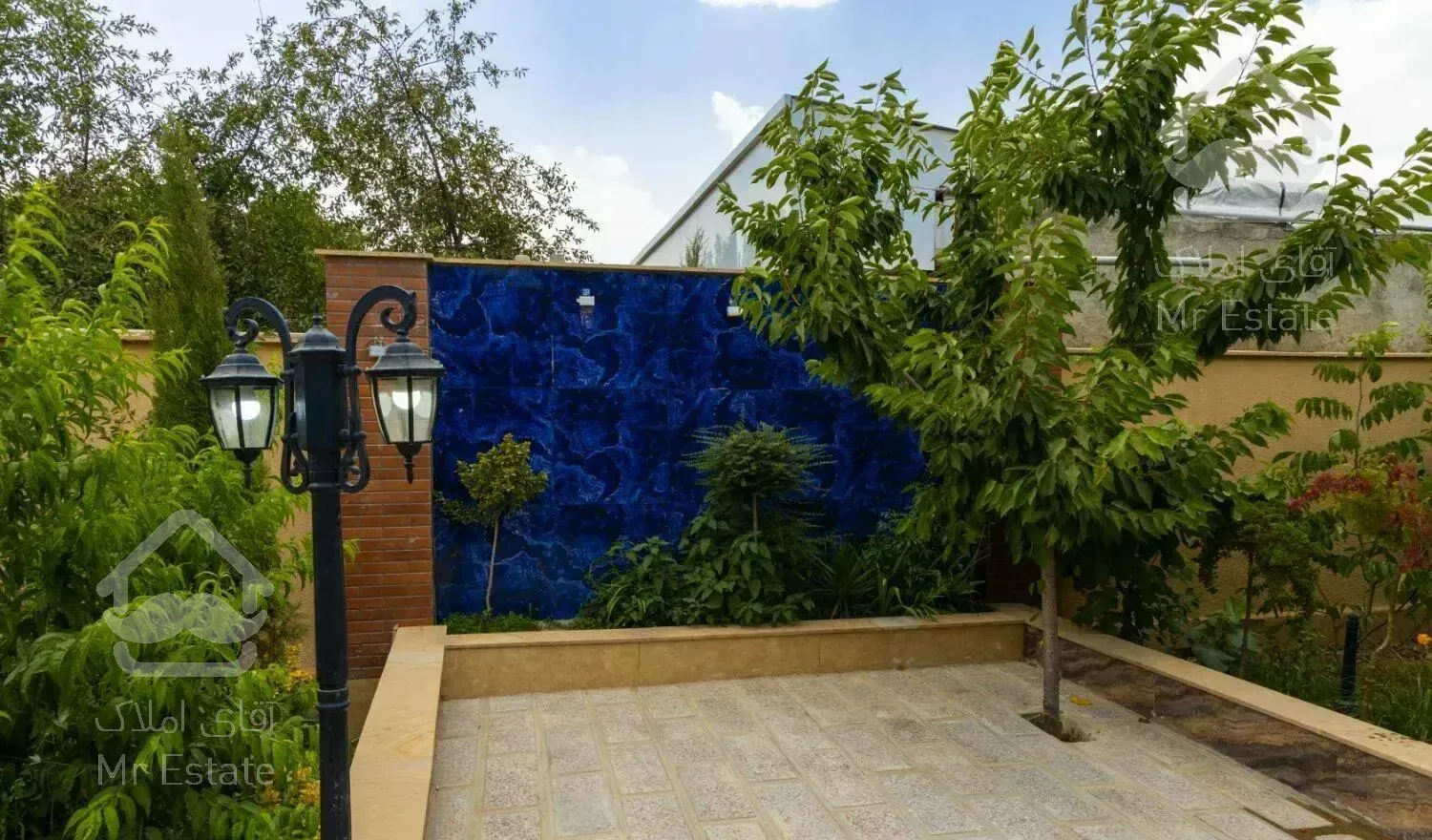 محمود اباد با استخر سه خواب