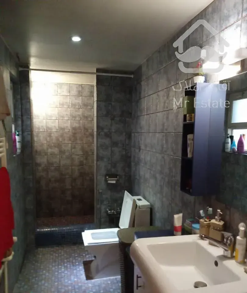 زمرد ۱۹۰ متر ۳ خواب ( شیک )