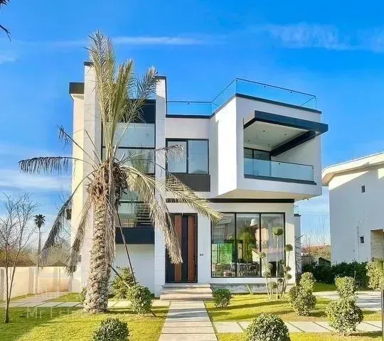 ویلا مدرن چشم انداز