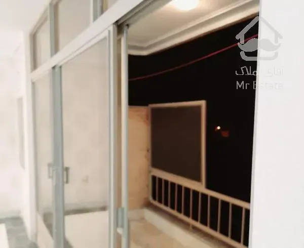 آپارتمان ۱۱۰ متری دو خوابه