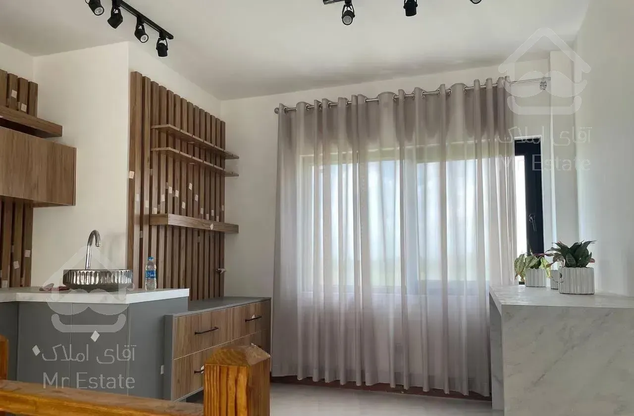 ویلا ۳۵۰ متری استخردار در منطقه جنگلی محمودآباد