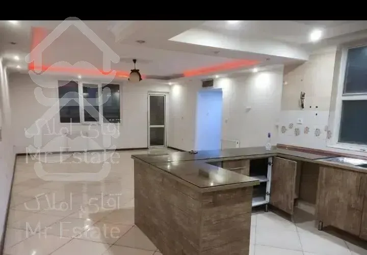 آپارتمان ۱۱۰ متری سه خواب فول‌امکانات