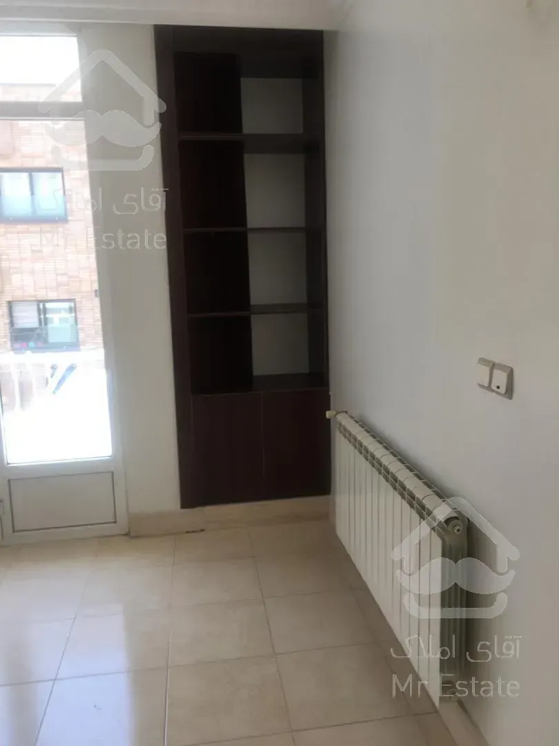 آپارتمان چهارباغ بالا