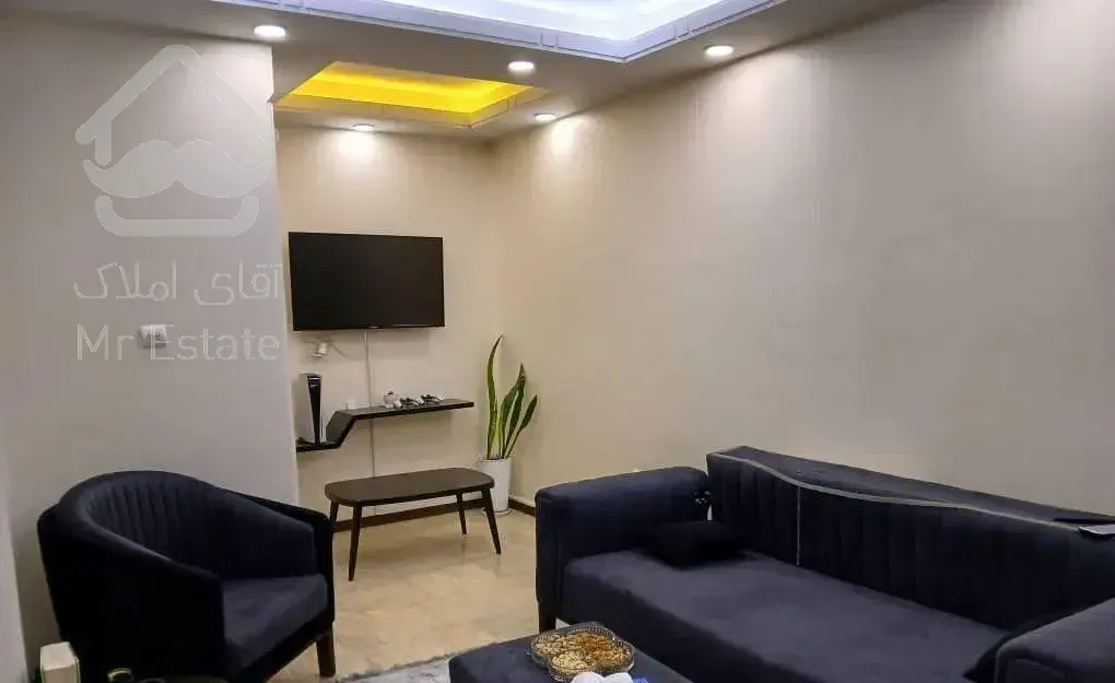 ۵۰ مترنارمک میدان ۱۳ خیابان شکیبایی