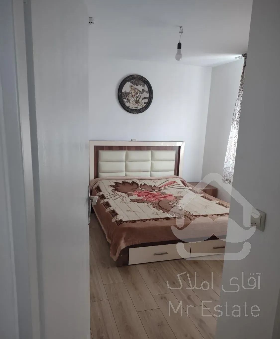 آپارتمان ۱۱۰ متری ، دوبلکس ، فاز ۳ خیابان معلم