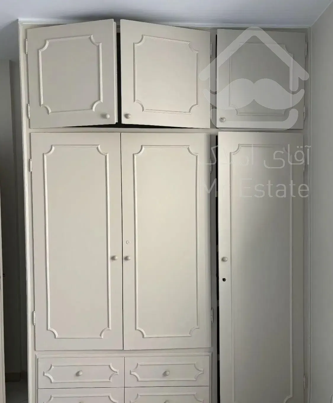 82متر آپارتمان 2خواب شهران بازسازی شده