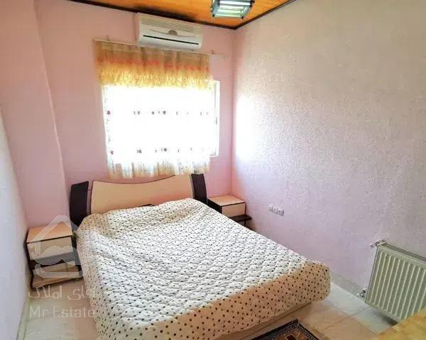 ویلا استخردار با حیاط دلباز