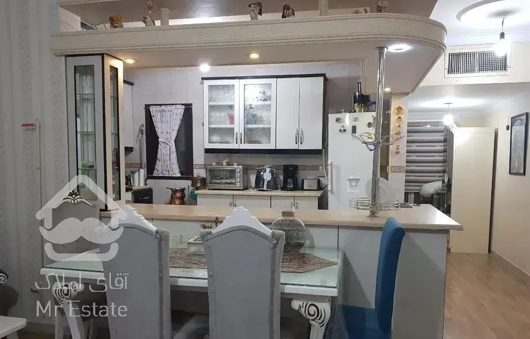 85متری 2خواب فول امکانات/شمال دریاچه چیتگر/منطقه22