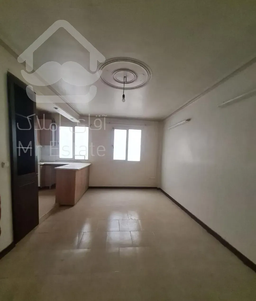 41 متر /طبقه اول/ زیر قیمت/ حیاط دار/سرمایه‌گذاری