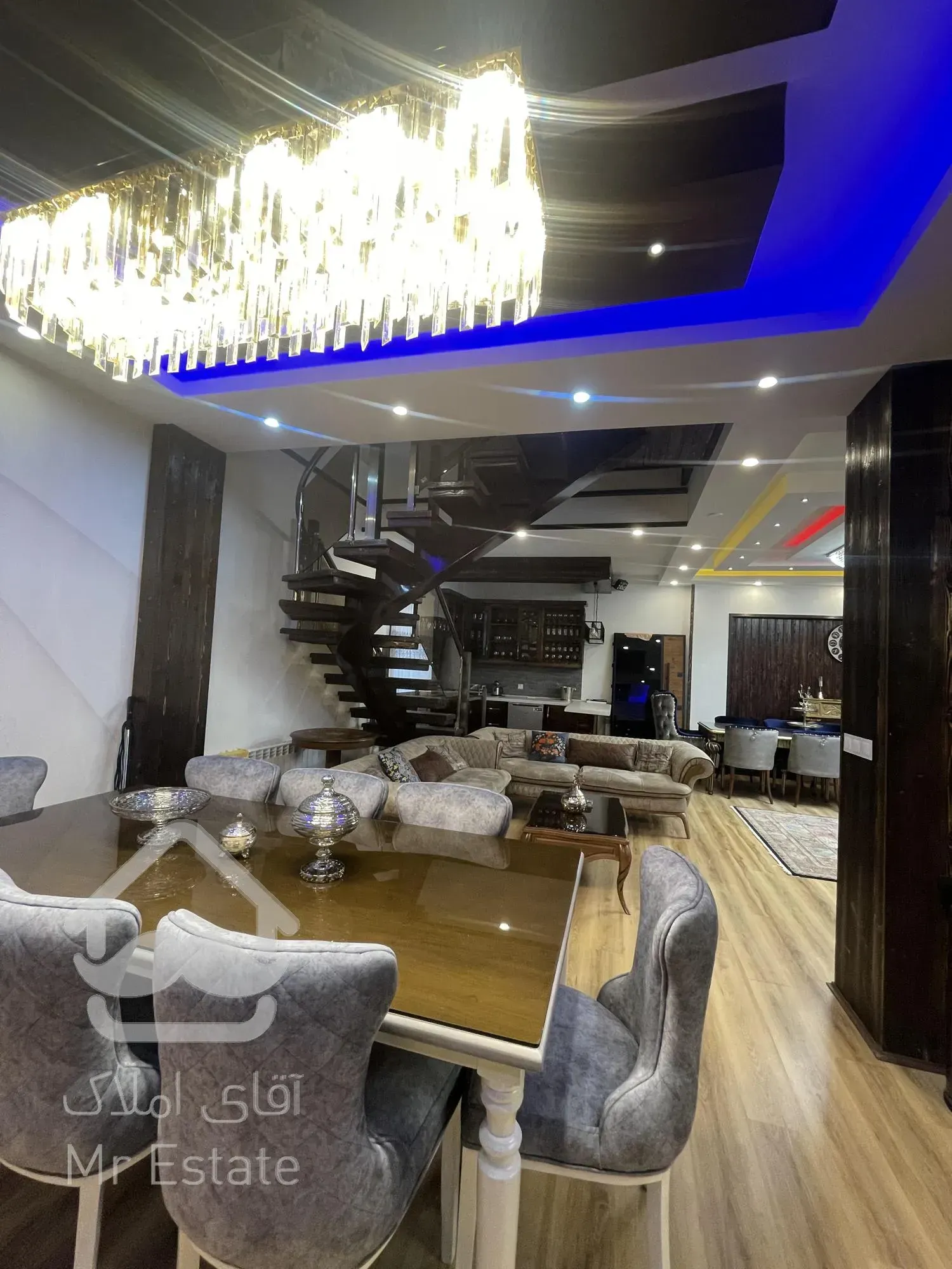 فروش ویژه ویلا ۲۸۰ متری در سرخرود