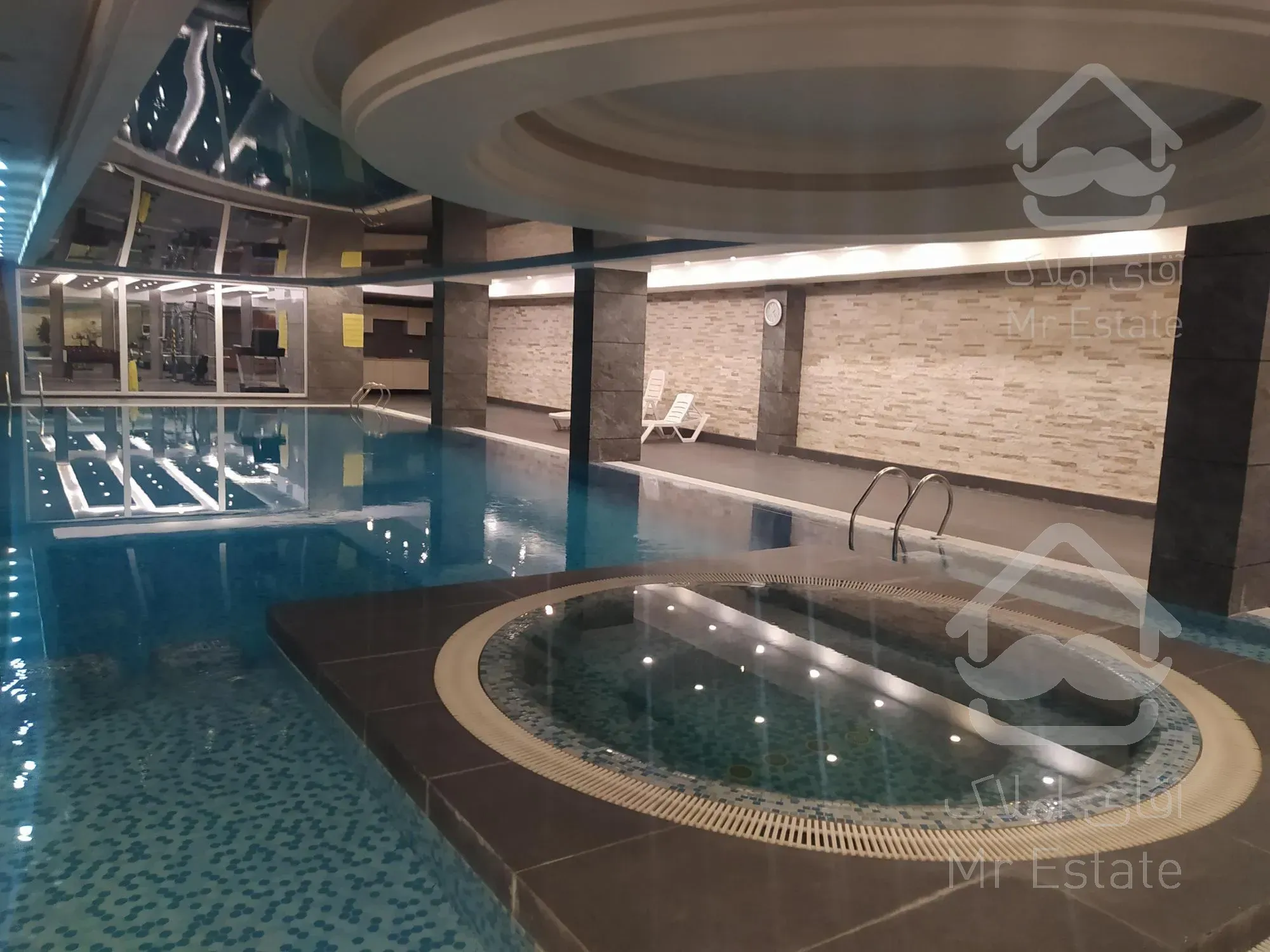 برج مجلل سیمرغ ۱۱۴ متری ۲ خواب/ویودار