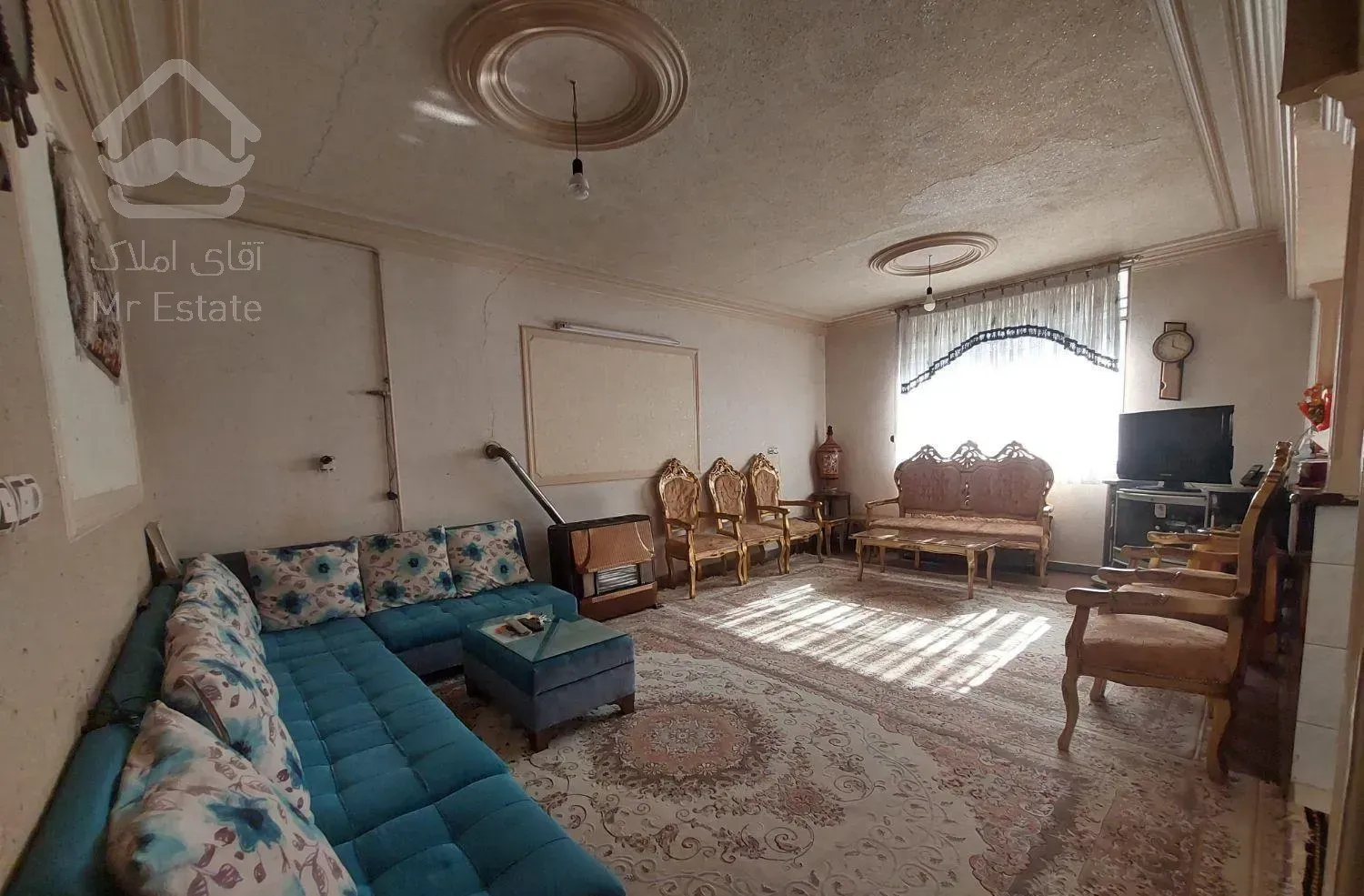 فروش آپارتمان ۹۷ متری ۲ خوابه طبقه ۳ مینودر