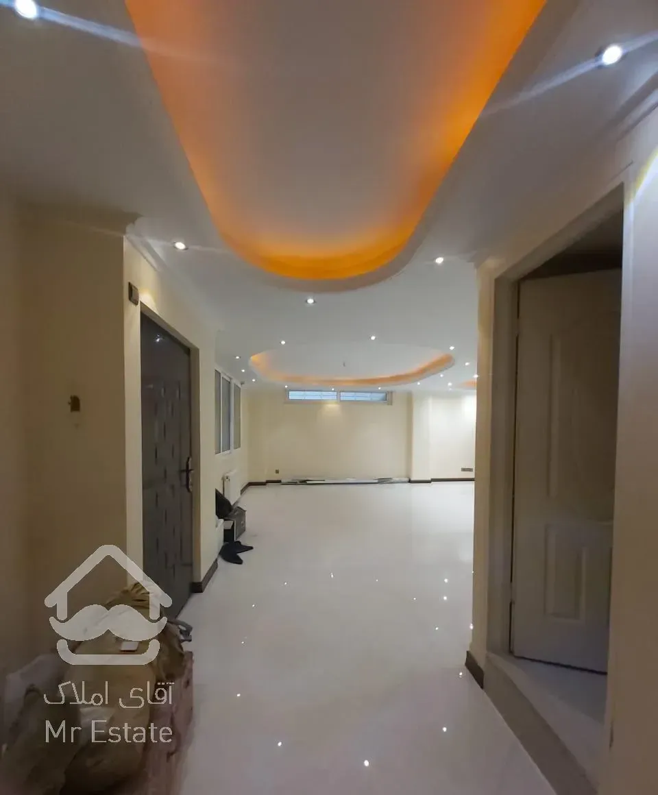 آپارتمان ۱۳۰ متری دو خوابه هنزک