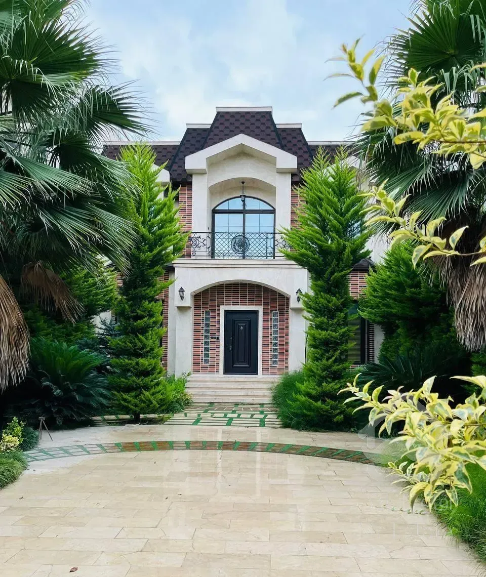 تریبلکس نما انگلیسی/مبله ی کامل/سند تک برگ/۳۲۶متر