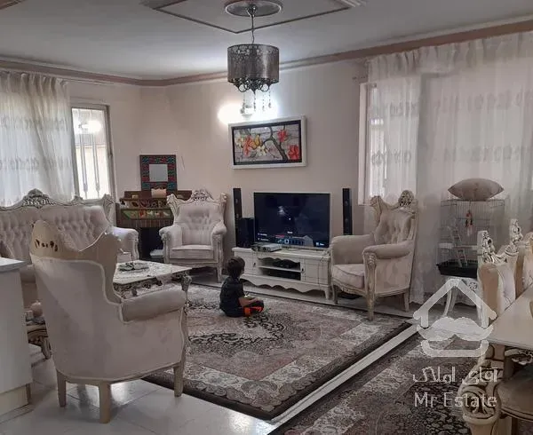 نزدیک درختی 105متری