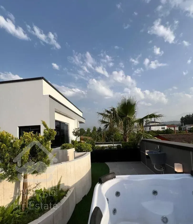 ویلاتریبلکس۴۰۰م استخردار متریال درجه۱ روفگاردن