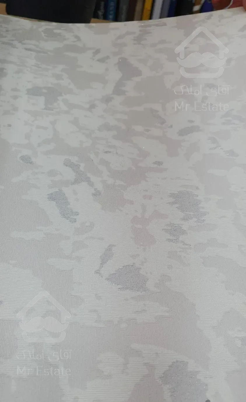 پارکت130تومن کاغذدیواری5متری روشن140تومن.اقسا طی