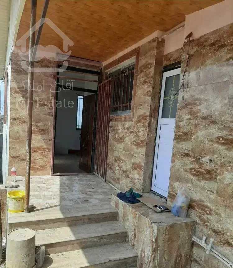 ۳۰۰ متر زمین۹۰ متر بنا دو خواب منطقه جنگلی