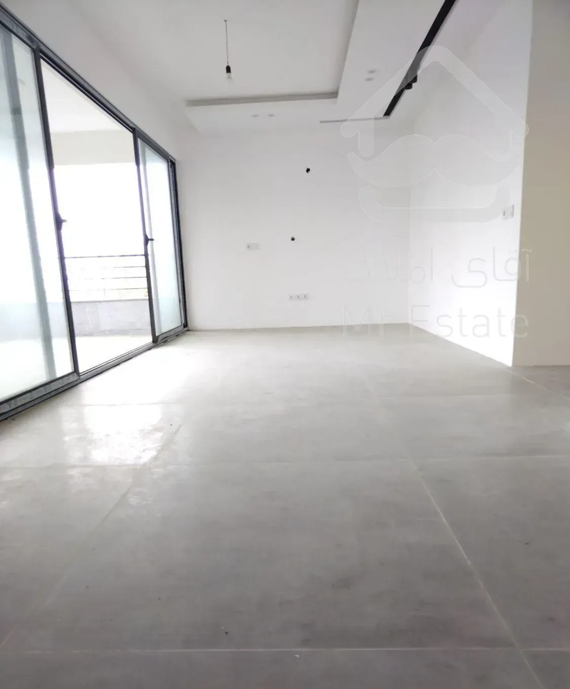 فروش ویلا مدرن 300 متری خیابان کاخ شاه/رامسر